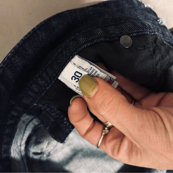 • Hudson • Size 30 • Dark Wash • - Picture 5 of 9